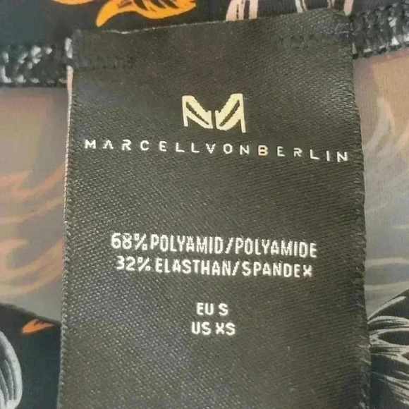 Marcell Von Berlin Long Sleeve Top Flame Print Size XS - Picture 2 of 9